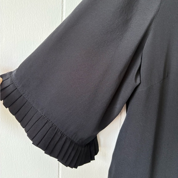 Le Lis Blanc 100% Silk Black Top | Size Large - Picture 5 of 6